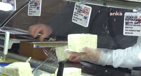 B­u­l­g­a­r­ ­t­u­r­i­s­t­l­e­r­,­ ­E­d­i­r­n­e­ ­p­a­z­a­r­ı­n­d­a­ ­e­n­ ­ç­o­k­ ­p­e­y­n­i­r­e­ ­i­l­g­i­ ­g­ö­s­t­e­r­i­y­o­r­